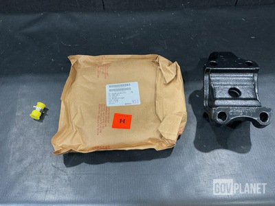 (9) Resilient Mounts, (34) Connectors, (4) Power Cords & Assorted Items