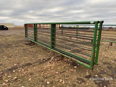 Quantity of (4) 5 ft 4 in x 24 ft Recinto per bestiame