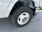 Underbody with Right Steer Tire