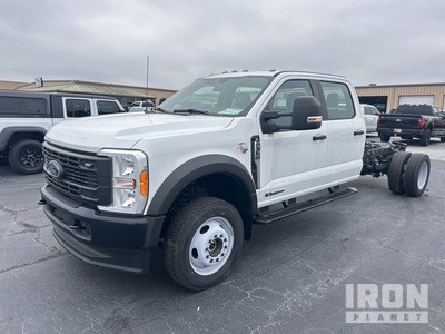 2023 Ford F-550 XL XL 4x4 Crew Cab Cabina y chasis (Unused)