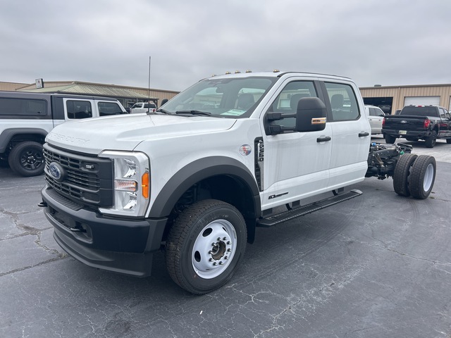 2023 Ford F-550 XL XL 4x4 Crew Cab Cab and Chassis (Unused)