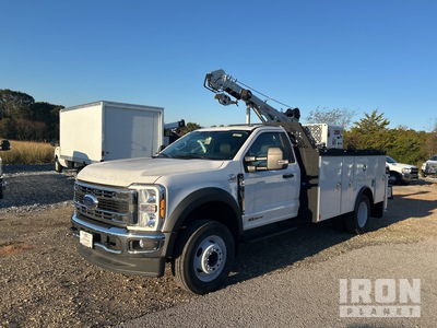 2023 Ford F-600 XL 4x2 Camion de servicios (Unused)