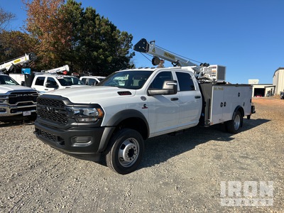 2024 Ram 2024 Tradesman 4x4 Crew Cab Camion de servicios