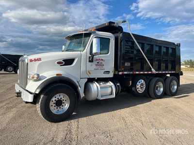 2022 Peterbilt 567 8x4 Tri/A Camión dumper