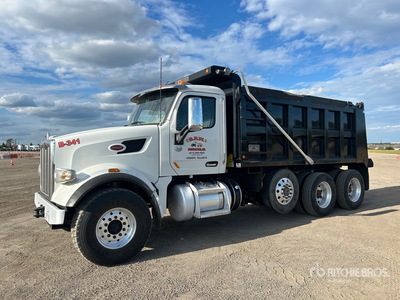 2021 Peterbilt 567 8x4 Tri/A Camión dumper