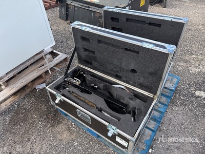 Quantity of (2) Ekso Zero Gravity Tool Assist Arm - Fits Scissor Lift