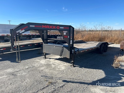 2024 MaxxD 24 ft T/A Gooseneck Tilt Deck Trailer