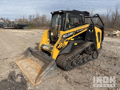 2023 ASV RT135F Oruga cargadora compacta