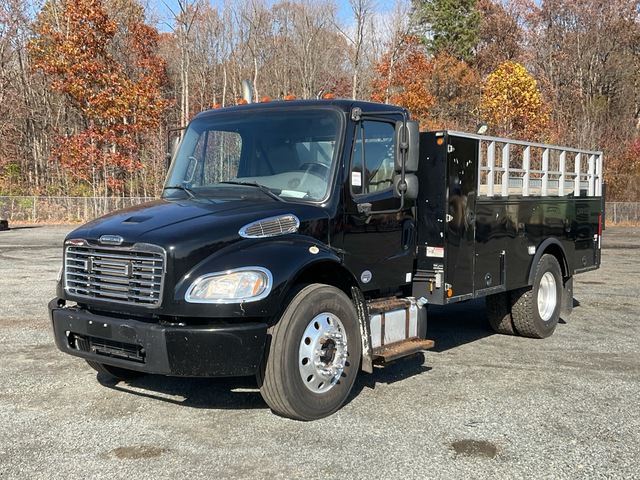 2017 Freightliner M2 106 4x2 Tire Service Truck