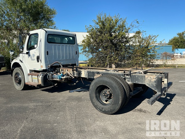 CAMIóN CHASIS 2016 FREIGHTLINER M2106