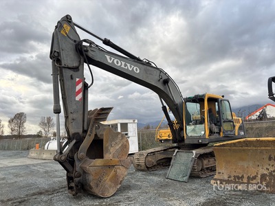 2005 Volvo EC210BLC Tracked Excavator