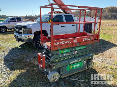 2016 Skyjack SJIII3219 Electric Scissor Lift (Inoperable)