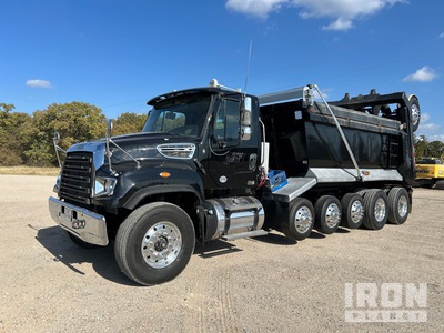 2018 Freightliner 114SD 14x4 Vijfassige kiepwagen