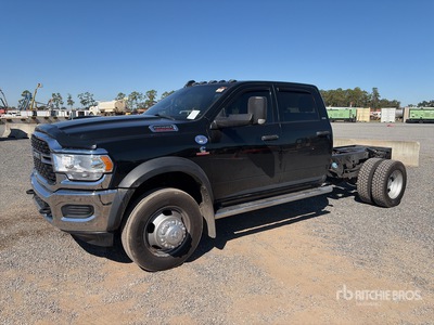 2022 Ram 5500 4x4 Crew Cab Autocarro cabina e telaio