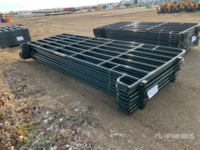 Quantity of (10) BYT 16 ft Panel para ganado (Unused)
