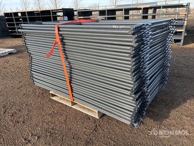 Quantity of (30) BYT 7 ft Mesh Panel para ganado (Unused)