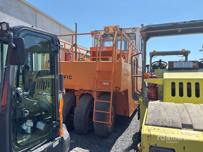 1998 PACIFIC ROLLPAC RP38 7 Wheel Pneumatic Roller