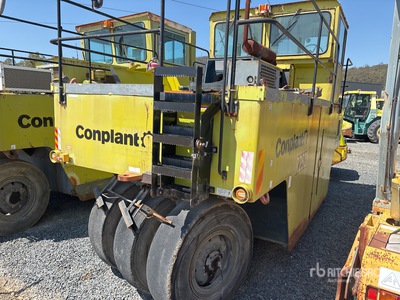 1984 PACIFIC ROLLPAC RP38 7 Wheel Pneumatic Roller