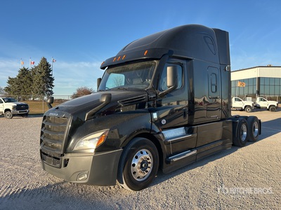 2022 Freightliner Cascadia 126 6x4 T/A Sleeper Truck Tractor