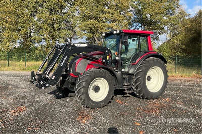 2008 Valtra N121 4WD-tractor