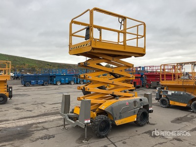 2015 Haulotte UHA16PX 4x4 Diesel Scissor Lift