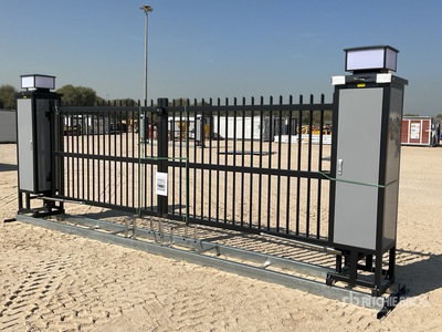 Suihe 4.8 m Bi-Parting Remote Control Driveway Gate (Unused)