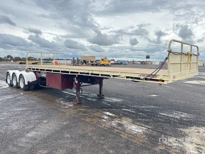 1996 Freighter 7.2 m Tri/A B-Double Lead Flatbed Trailer