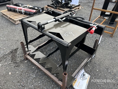 2025 GIYI GY-HWG44C Mini hollw Skid Steer Grapple (Unused)
