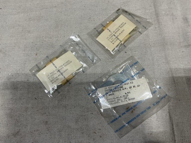 (30) Westinghouse 22D9175H12 Spring Tension Washers