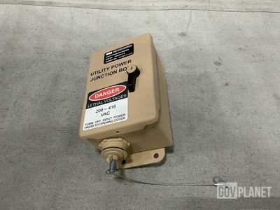 (3) Sierra Nevada 00864680-01 B Utility Junction Boxes