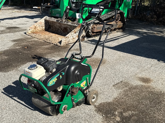 2016 Ryan Lawnaire IV Walk-Behind Aerator