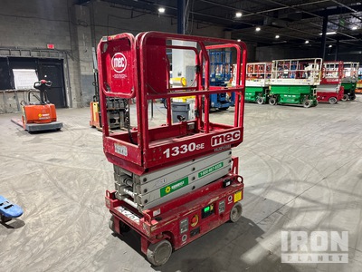 2017 MEC 1330SE Electric Scissor Lift