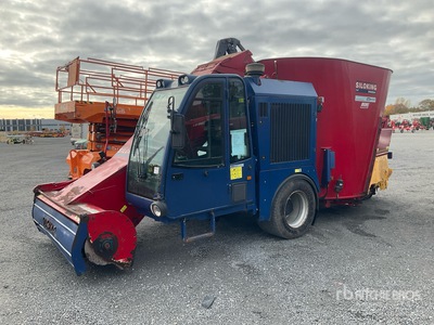 2011 Mayer Siloking 14 Feed Mixer