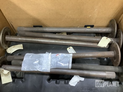 (8) B.T.M.C. 3202L6356 Automotive Axle Shafts