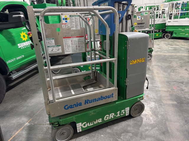 2017 Genie GR-15 Vertical Mast Lift