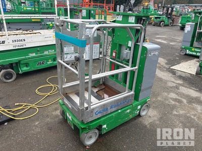 2017 Genie GR-15 ブームリフト (Inoperable)