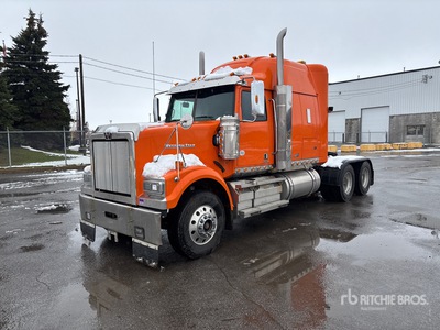 2016 Western Star 4900FA Ciągnik siodłowy T/A z kabiną sypialną