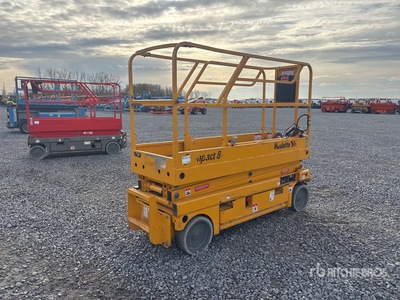 2013 Haulotte COMPACT 8CU Electric Ascenseur à ciseaux