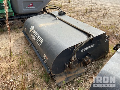 2019 Sweepster 21572M-0022 74 in Zamiatarka o sterowaniu burtowym