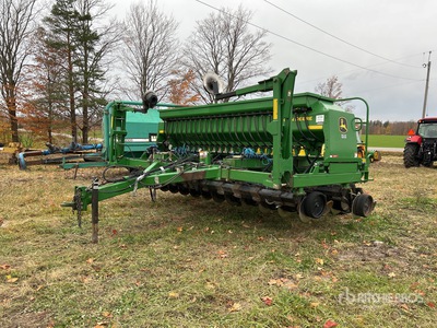 John Deere 1590 15 ft drawbar Seed Drill
