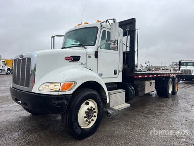 2015 Peterbilt 348 6x4 Rollback Truck