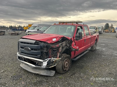 2013 Ford F-250 XL 4x4 Crew Cab Pickup (Inoperable)