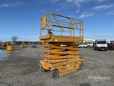 2007 Haulotte Compact12 Electric Scissor Lift