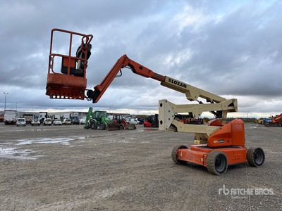2008 JLG E450AJ Articulating Boom Lift