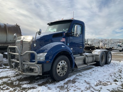 2020 Kenworth T880 6x4 T/A Day Cab Truck Tractor (Inoperable)