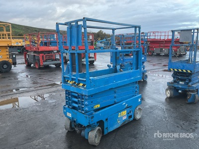 2013 Genie GS1932 Electric Scissor Lift