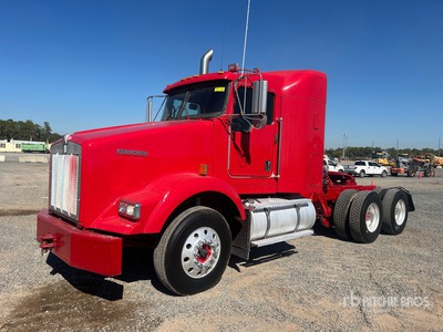 2010 Kenworth T800 6x4 Cabina con cuccetta per trattore stradale
