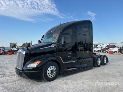 2024 Kenworth T680 **REBUILT TITLE** T/A Sleeper Truck Tractor