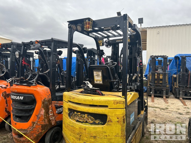 MONTACARGAS ELéCTRICO 2019 YALE ERC060VG