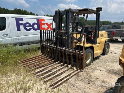 2004 Yale GDP155CANPBE087 10000 lb Pneumatic Tire Forklift (Inoperable)